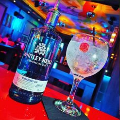 Alternative view of Whitley Neill Blackberry Gin (700ml)